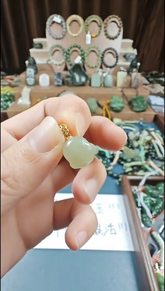 颈饰未镶嵌和田玉多样性发货拍一发一