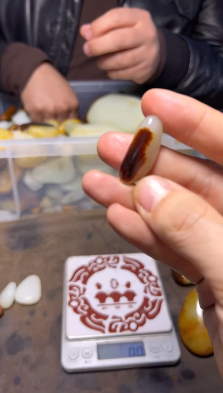 【闪购商品】和田玉颈饰未镶嵌挂件