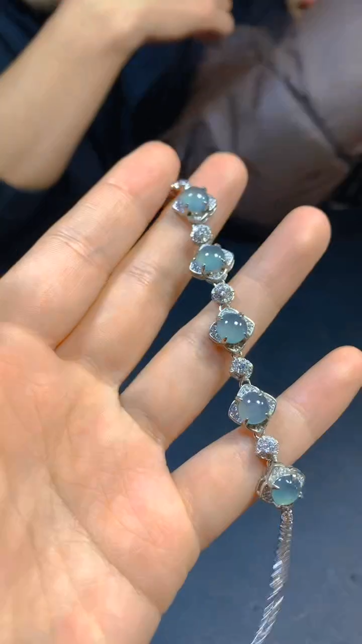 【闪购商品】翡翠手链未镶嵌0900737240多样性发一