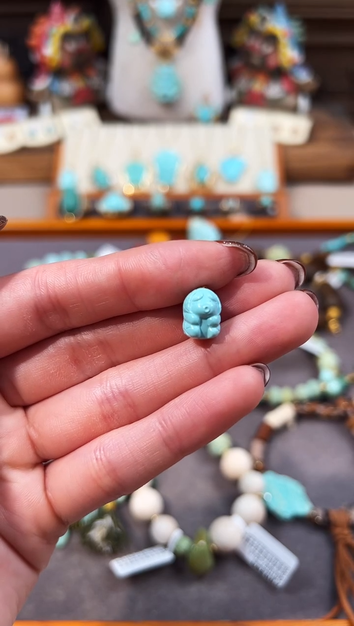 未镶嵌绿松石配饰嘟嘟嘴蜡笔小新