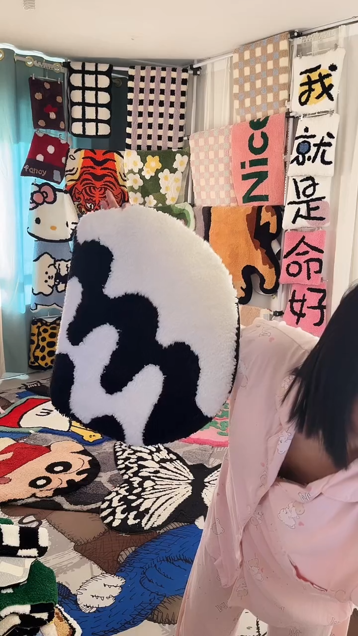 羊羔毛45*45黑白波浪