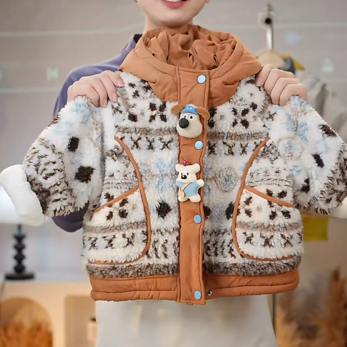 MOMOCO男童冬季新款加绒保暖卡通棉服连帽洋气外套A7496369