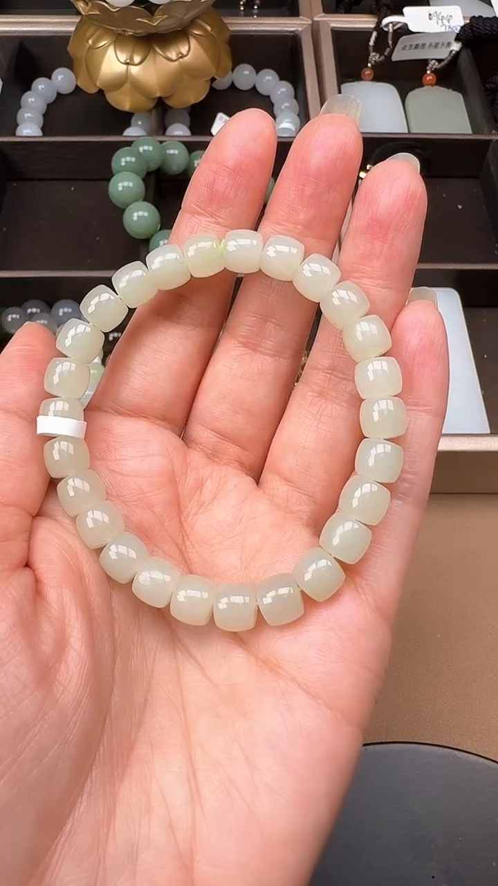 【闪购商品】和田玉手串未镶嵌1193晴水直切手串