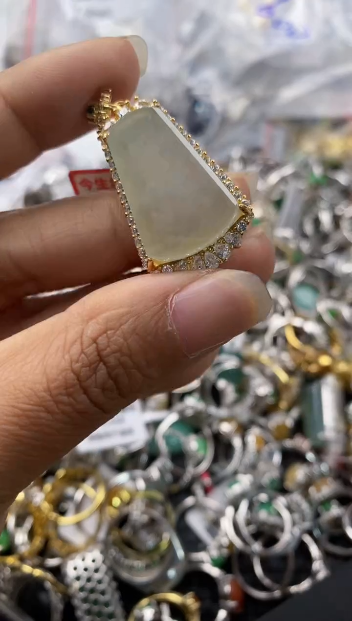 银S925镶嵌戒指翡翠888---1