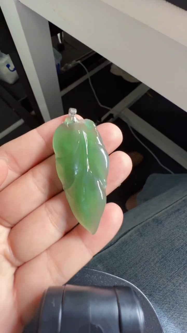 吊坠(不含链)18K金镶嵌翡翠2980