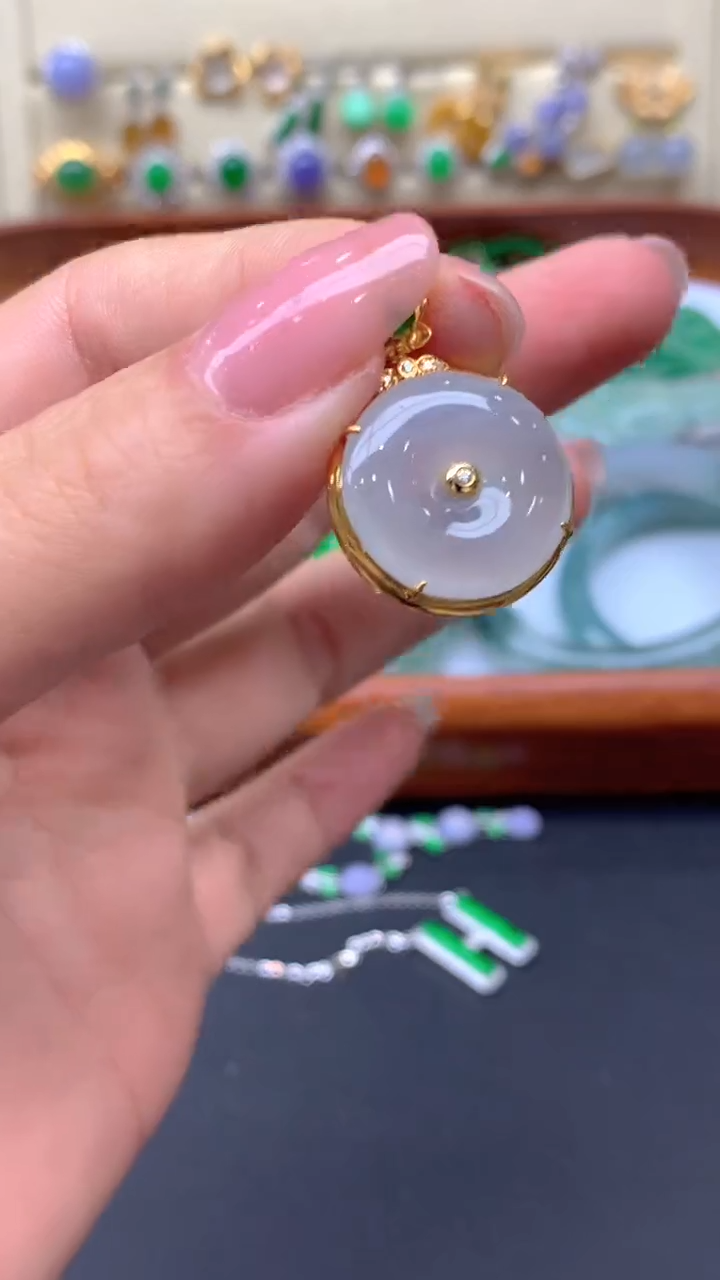 【闪购商品】翡翠颈饰18K金镶嵌181-天然翡翠