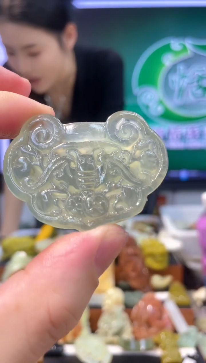 【闪购商品】岫玉吊坠未镶嵌多样性发货*拍一发一