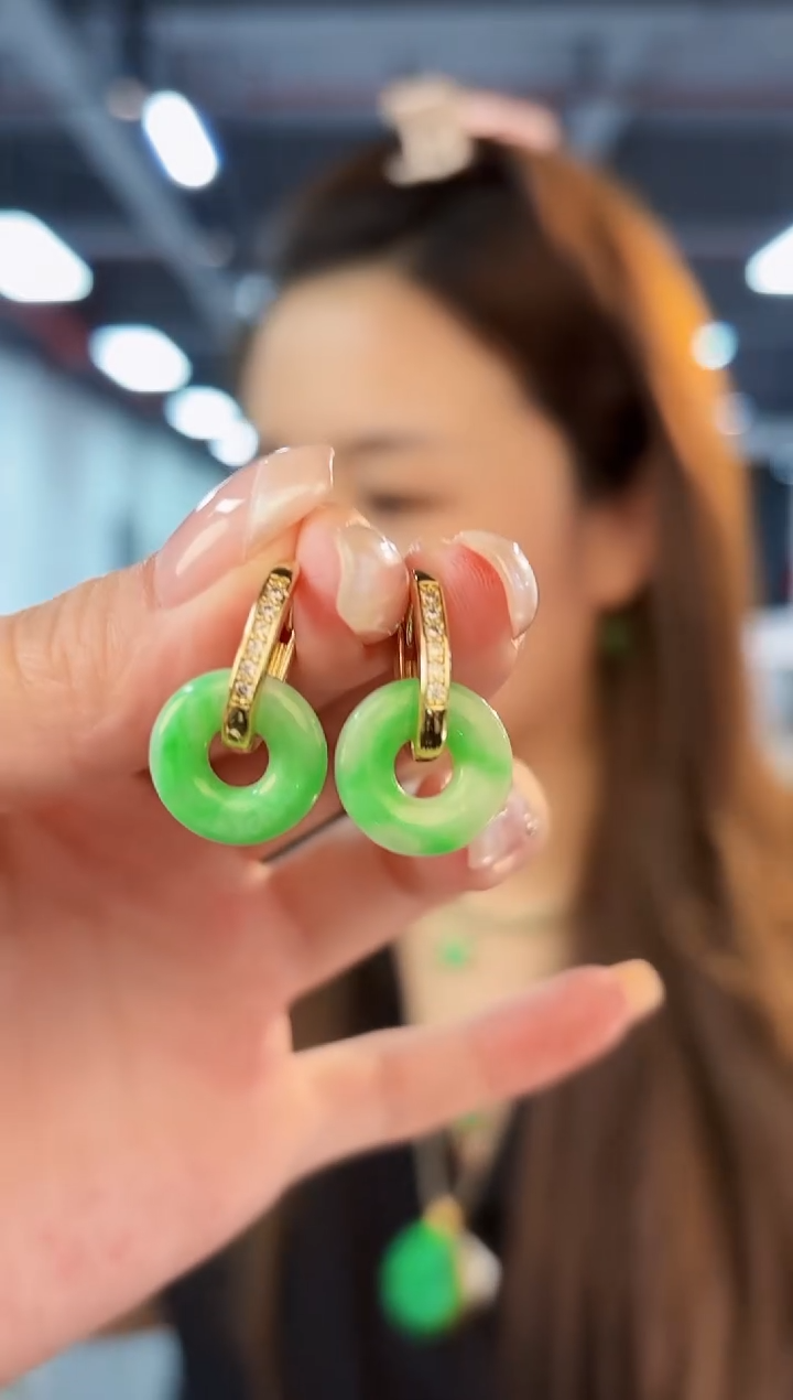 翡翠未镶嵌耳饰1含小耳包/多样性发货/一对