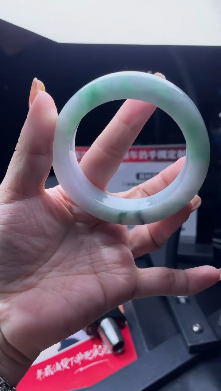 【闪购商品】定制翡翠手镯未镶嵌DDH99998