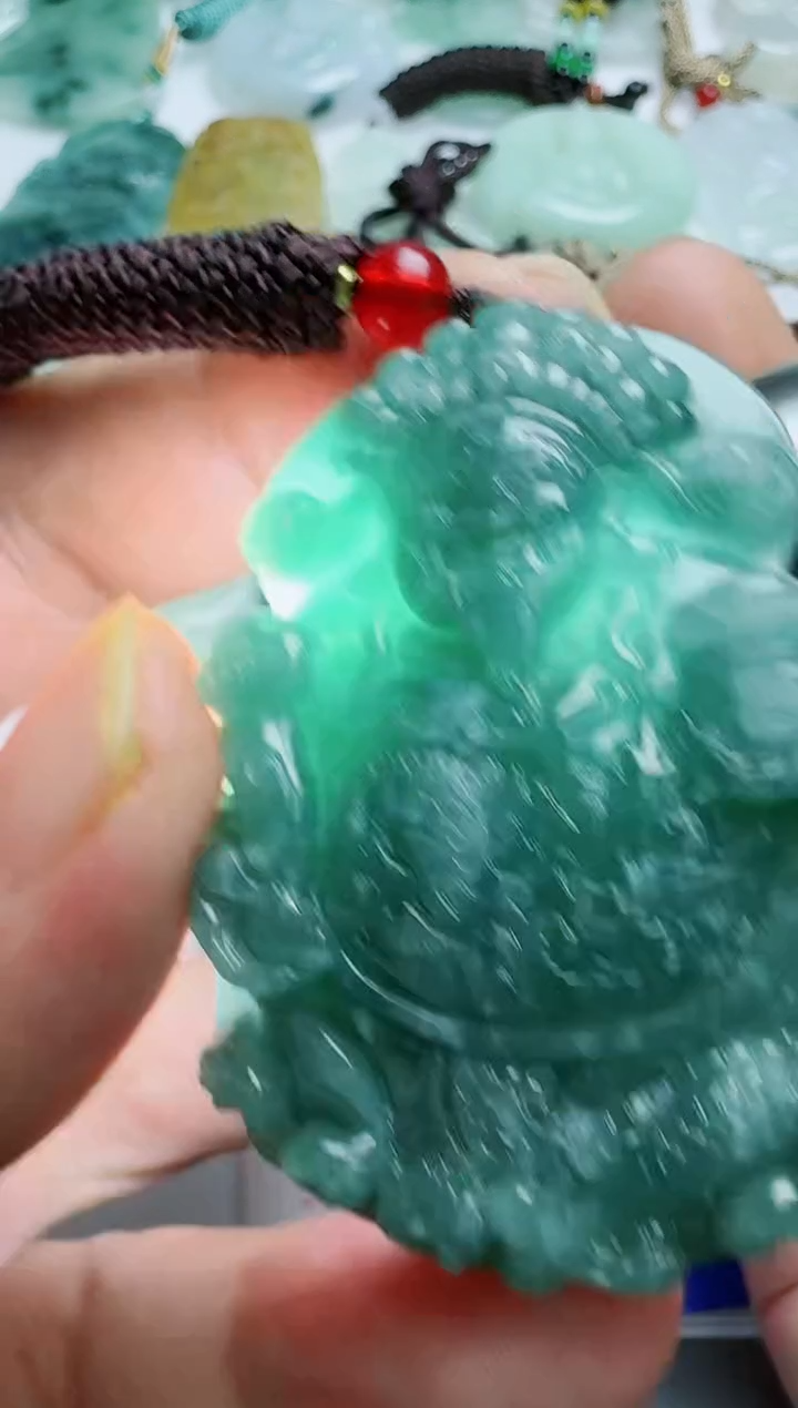 【闪购商品】翡翠吊坠(不含链)未镶嵌1