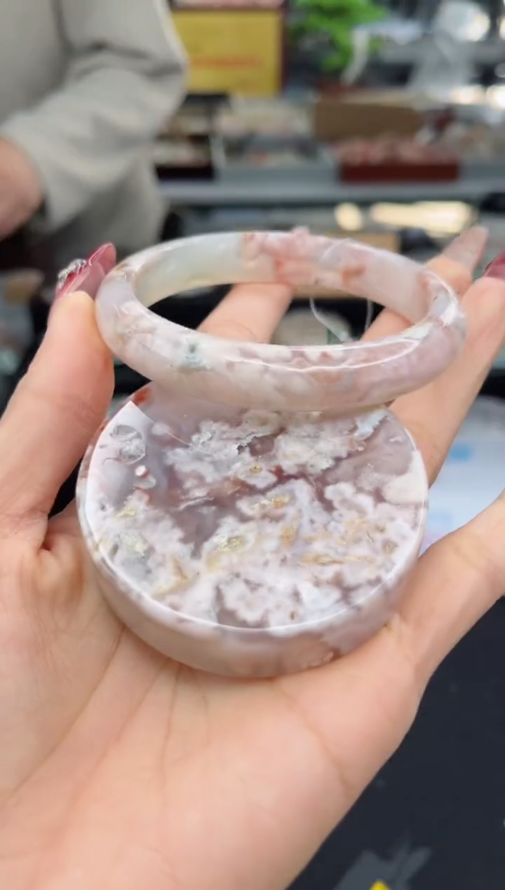 【闪购商品】石英质玉手镯未镶嵌60圈口（赠品镯心）6507569