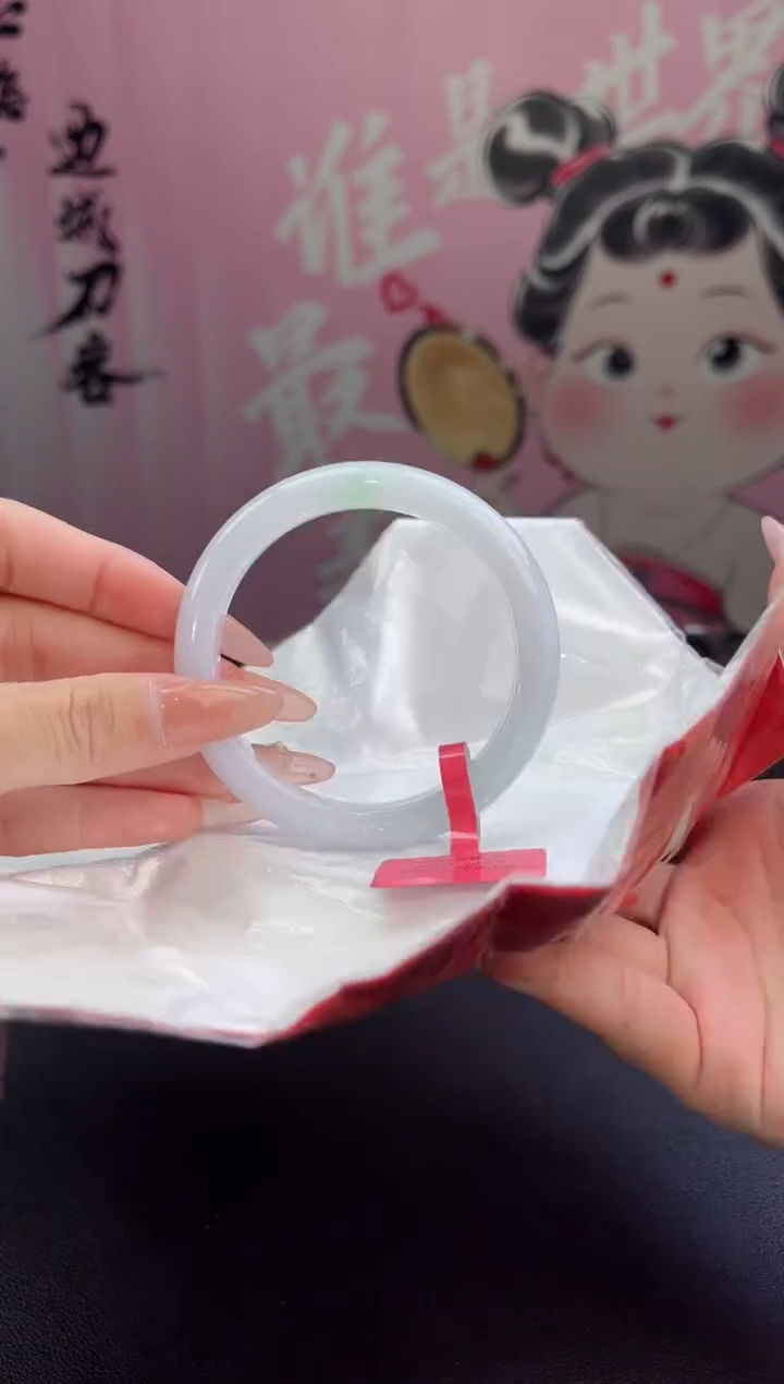 【闪购商品】翡翠手镯未镶嵌翡翠手镯2
