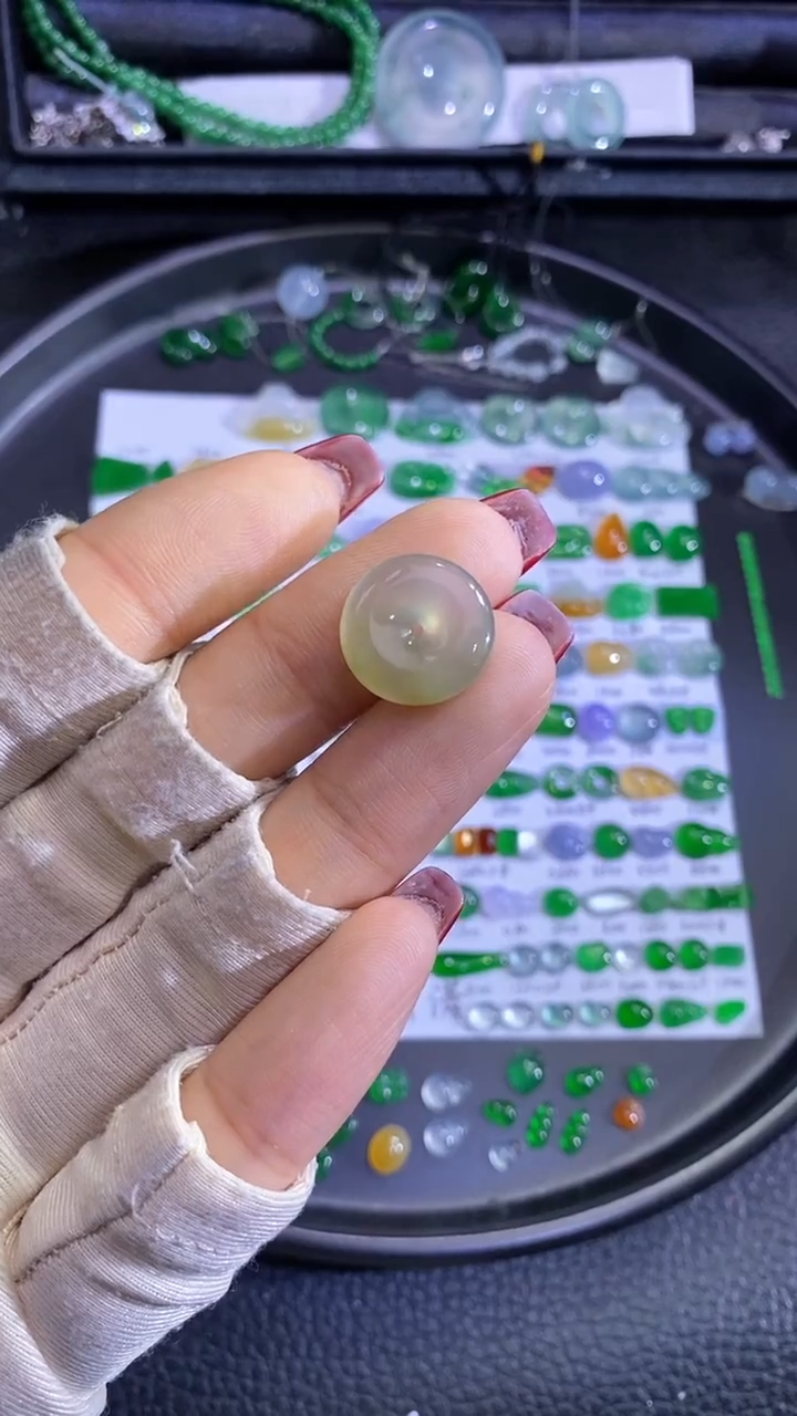 未镶嵌挂件翡翠扣子