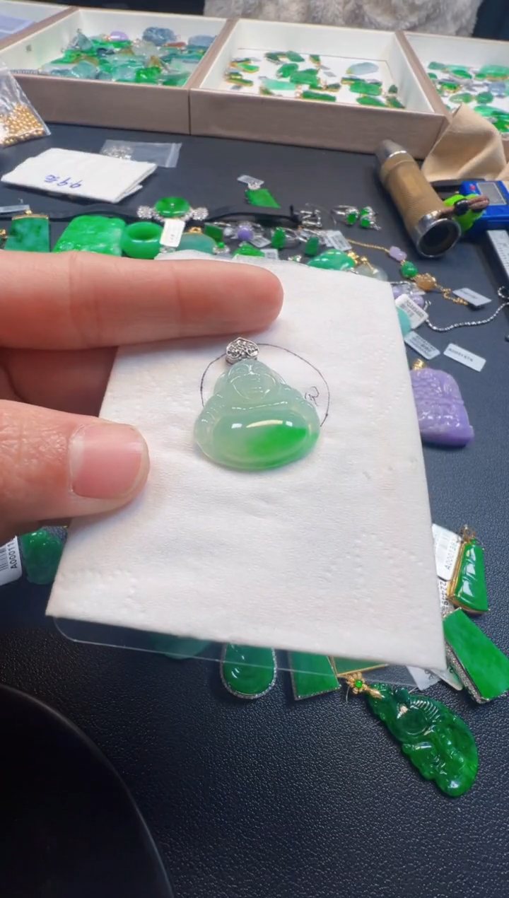 【闪购商品】定制翡翠18K金镶嵌6800元