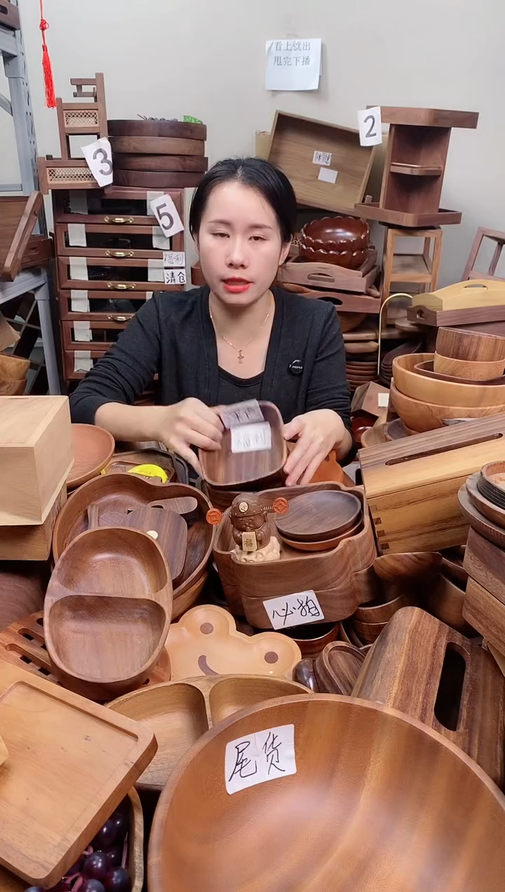 木 南美胡桃木正方砵13*5.5cm   深色 