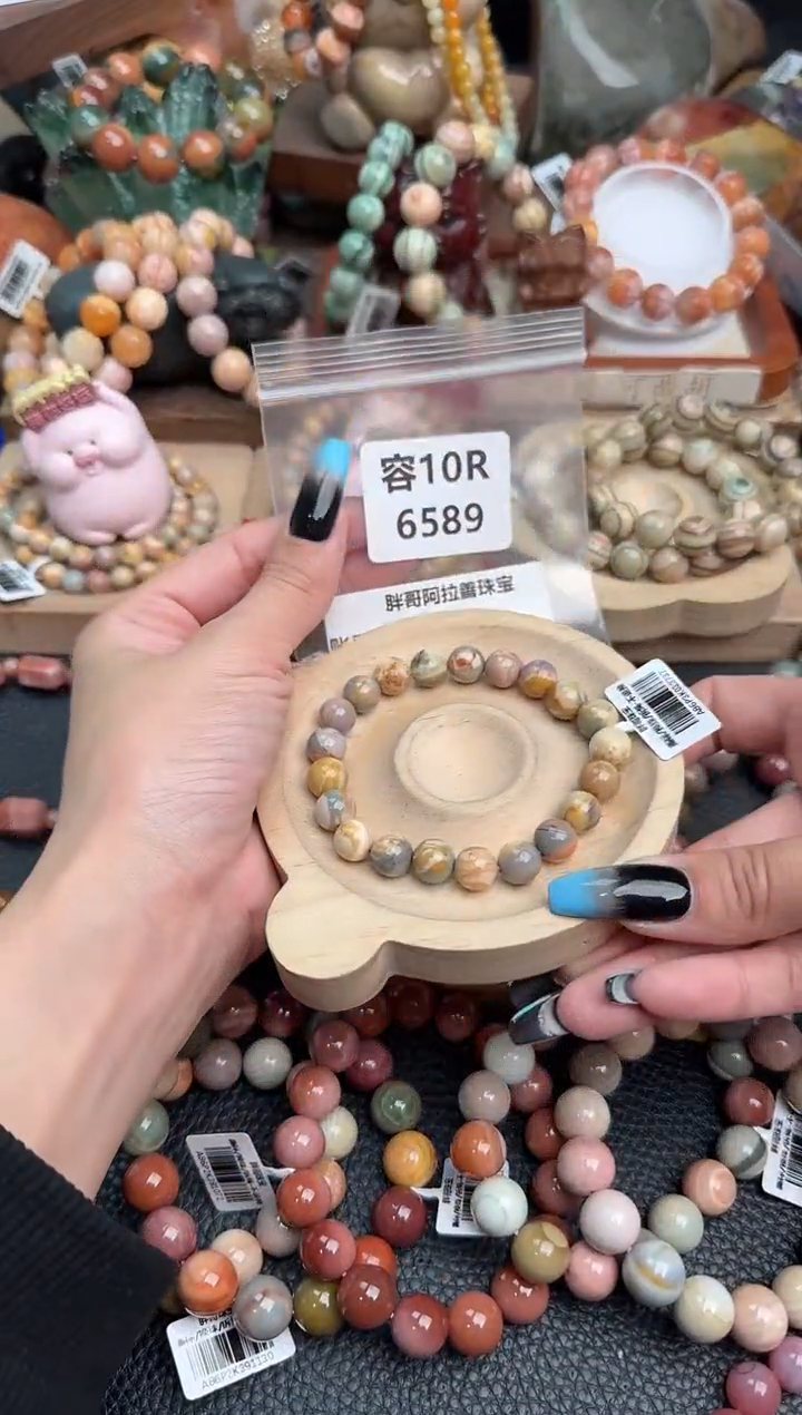 【闪购商品】石英质玉手链未镶嵌10R6589