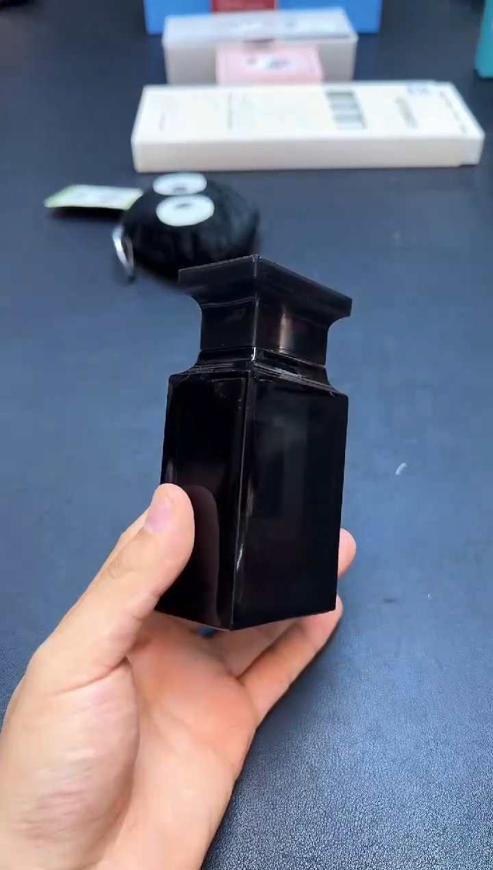 瓷片全新正品一件不留@@DD83