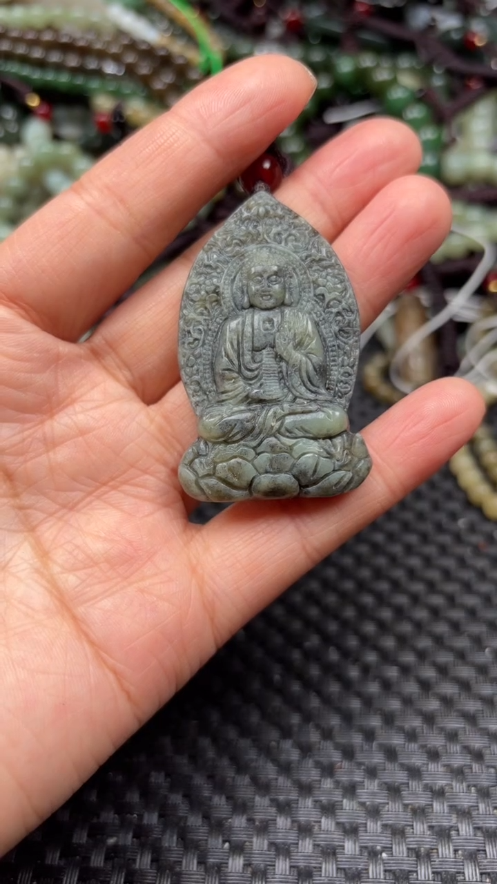 【闪购商品】和田玉颈饰未镶嵌.