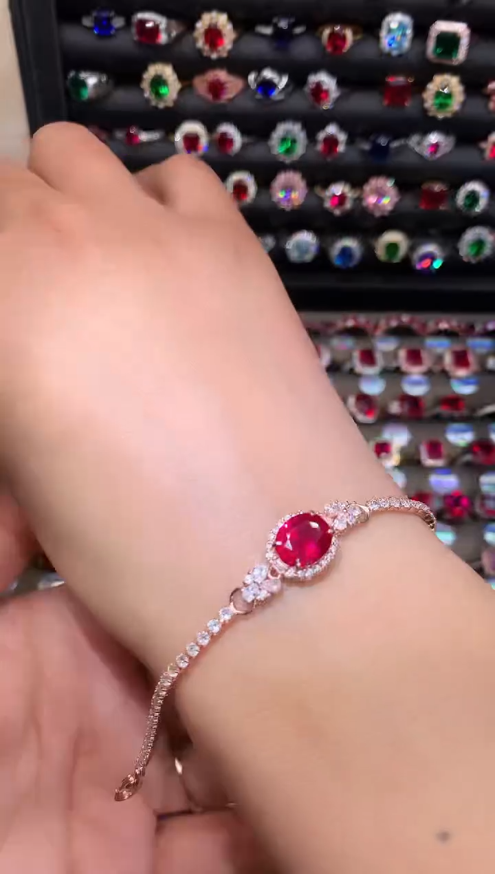 【闪购商品】红宝石手链银S925镶嵌1