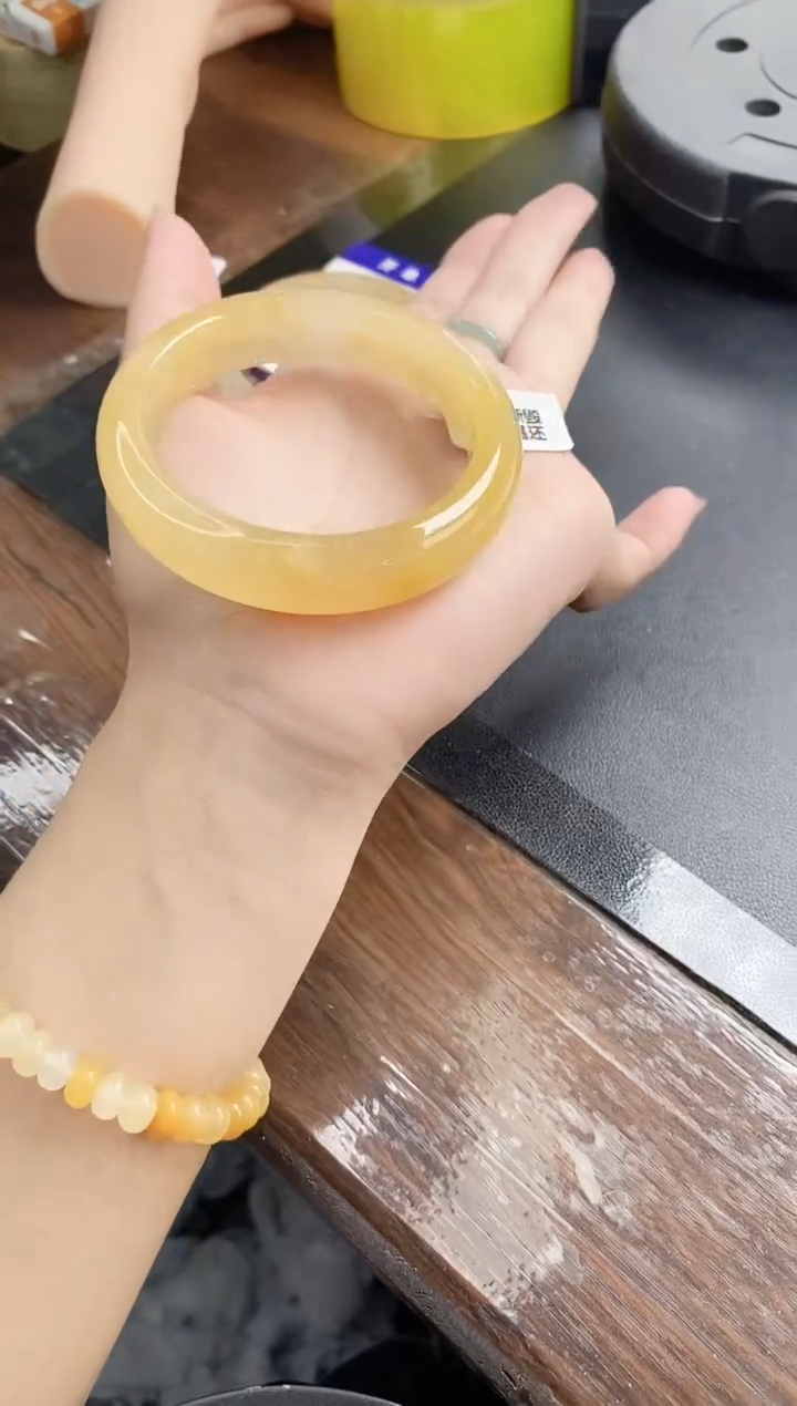 石英质玉手镯未镶嵌j169-H1多样性发货