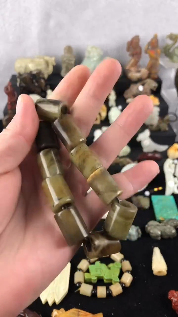 未镶嵌和田玉（糖玉）挂件1