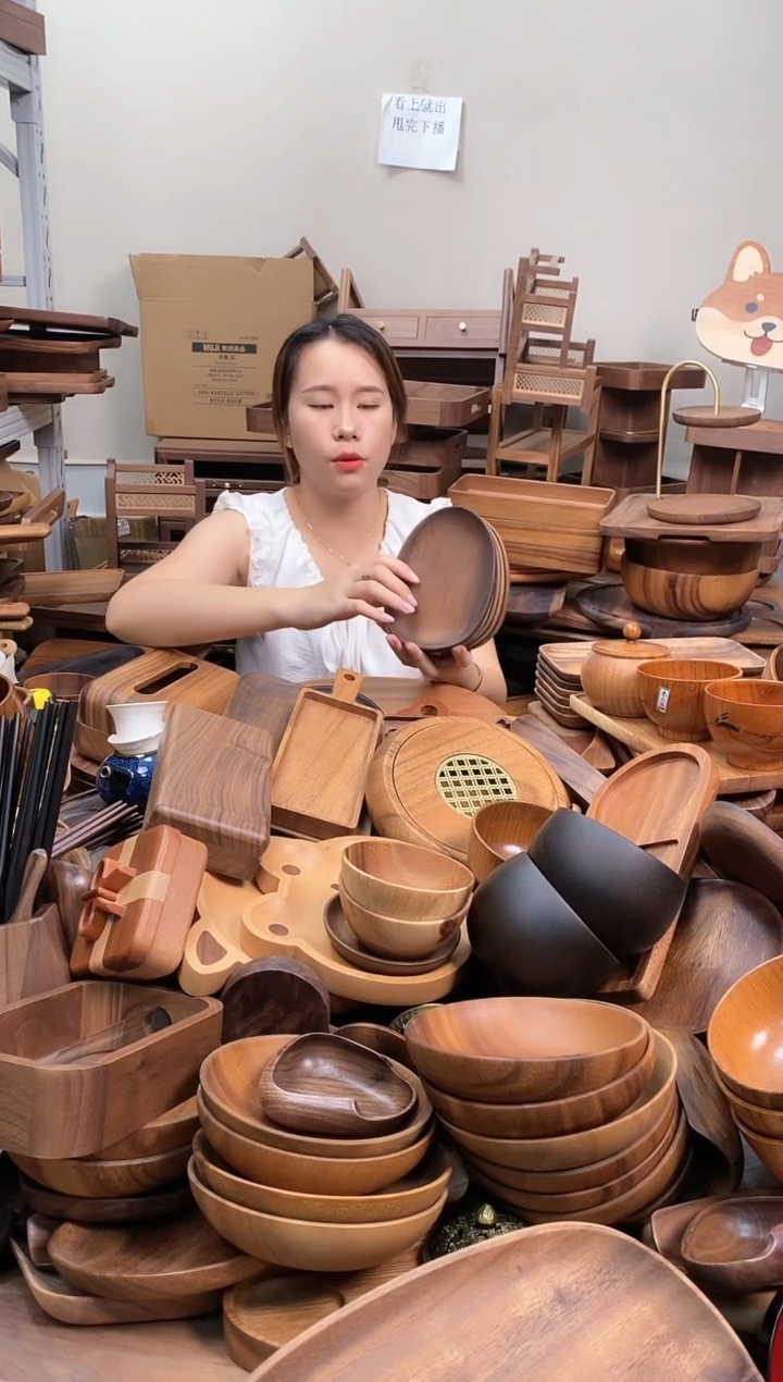 木 南美胡桃木异形盘16.5*12.5*2cm  深色