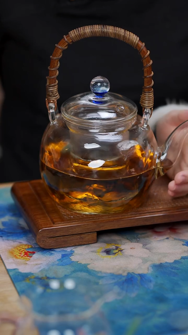 藤编  提梁蒸煮壶  星空钮      