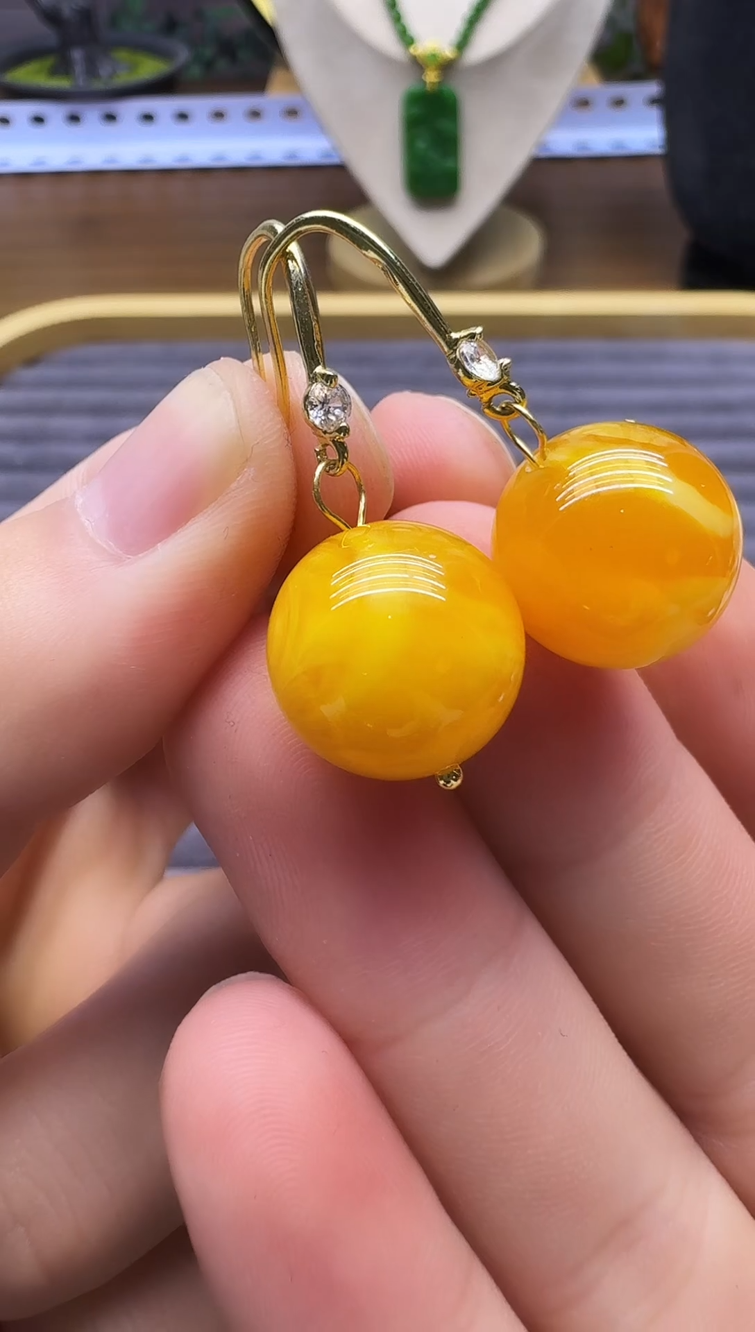 蜜蜡14K金镶嵌耳饰E53      