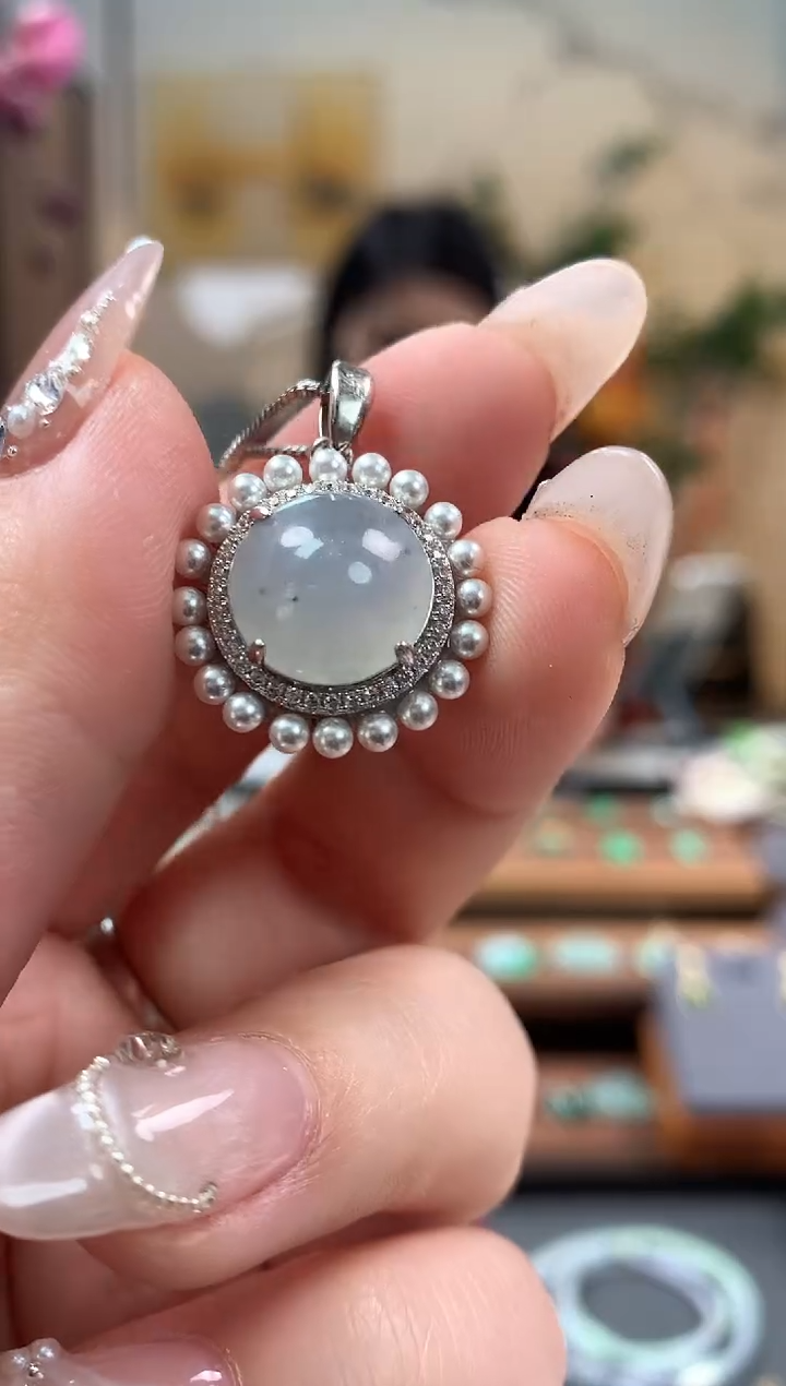 【闪购商品】翡翠吊坠(不含链)未镶嵌吊坠