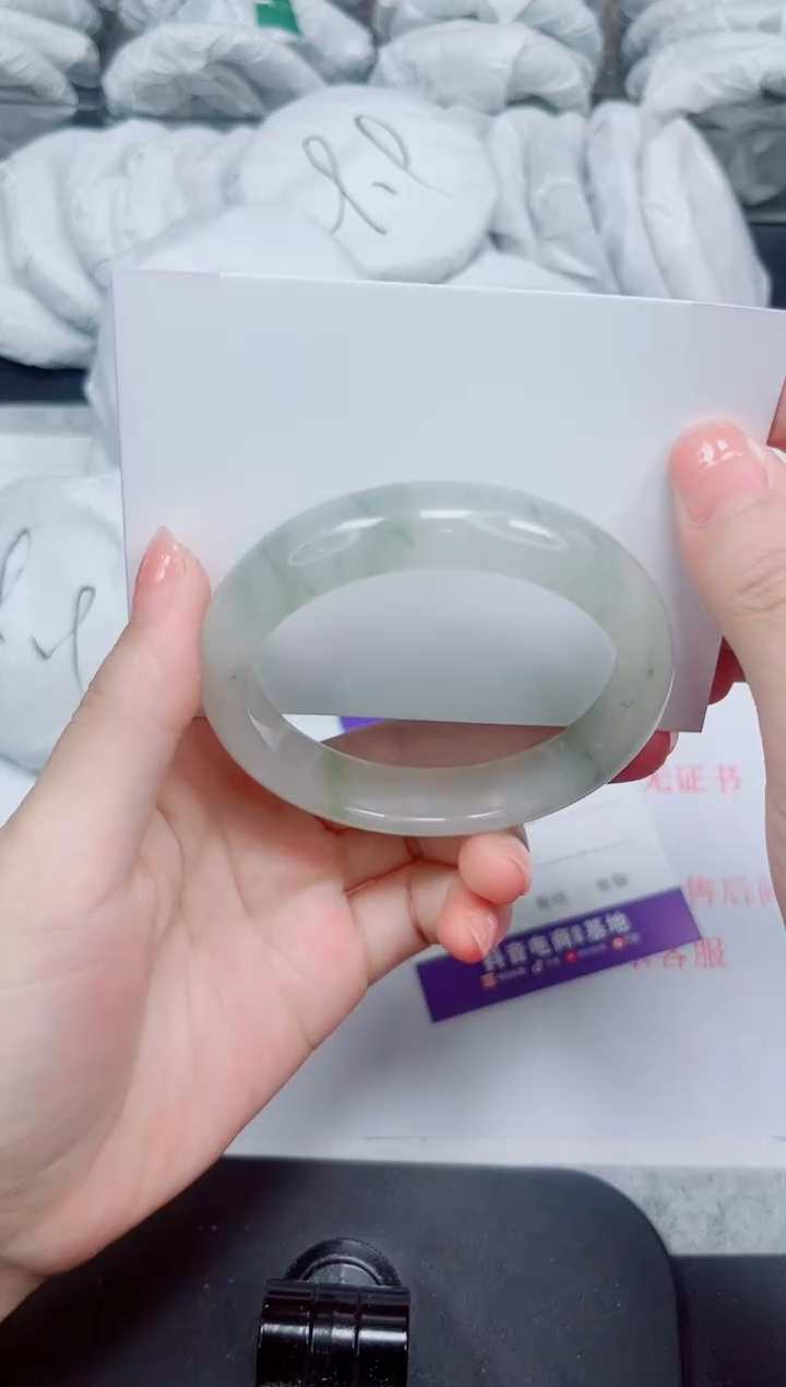 石英质玉手镯未镶嵌112-56