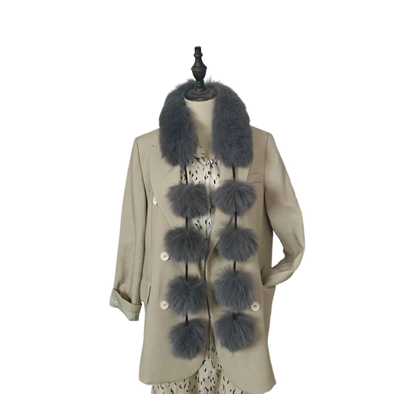 新款磁吸仿狐狸球球百搭围脖