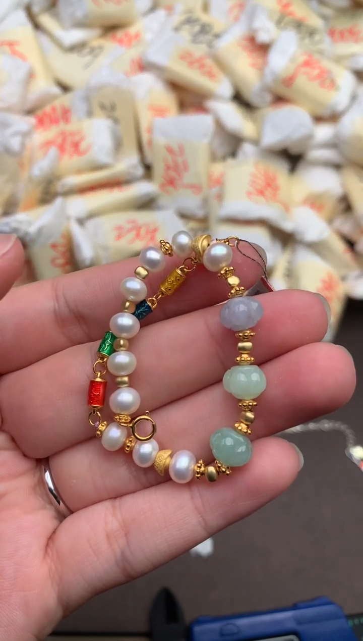 翡翠挂件未镶嵌—