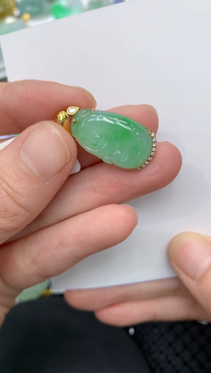 【闪购商品】翡翠颈饰18K金镶嵌11111111