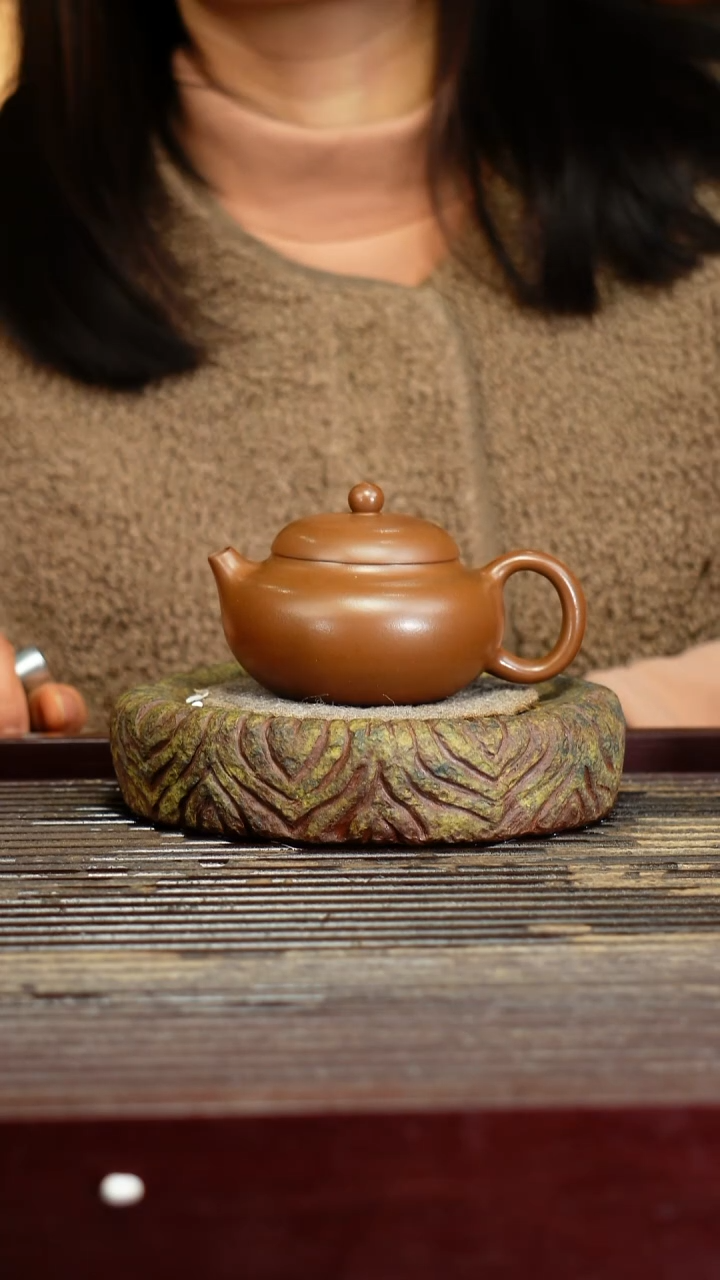 宜兴原矿紫砂壶茶壶宜兴原矿紫砂壶茶壶130C