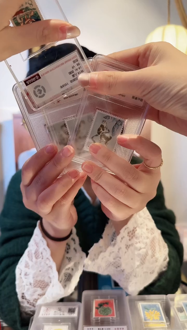 【闪购商品】特60金丝猴-封装评级