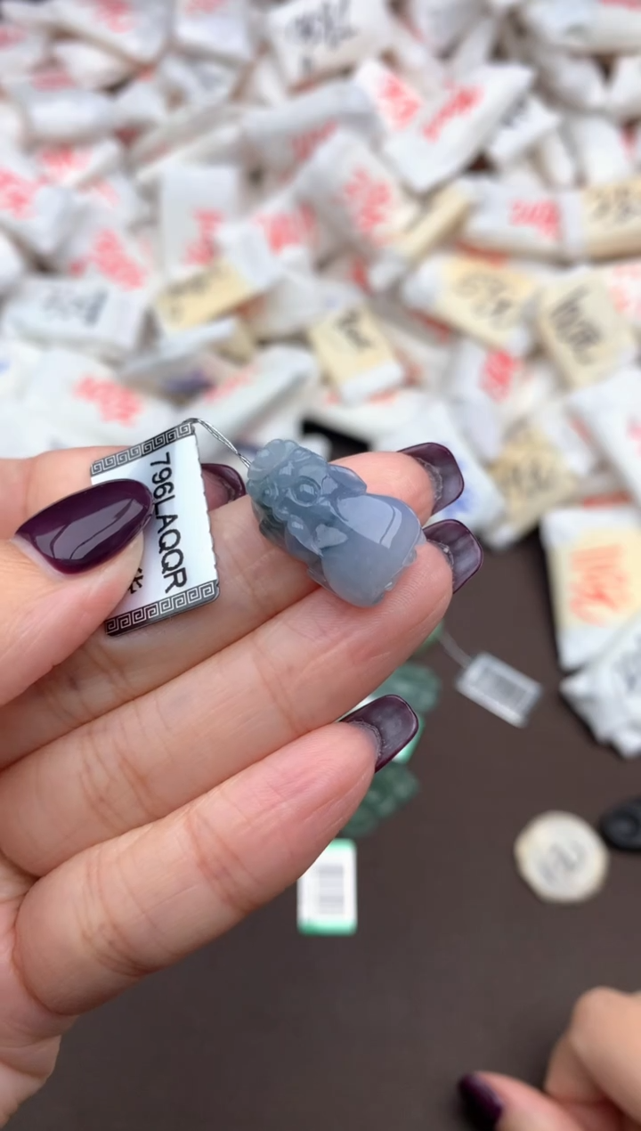 【闪购商品】翡翠挂件未镶嵌 一   