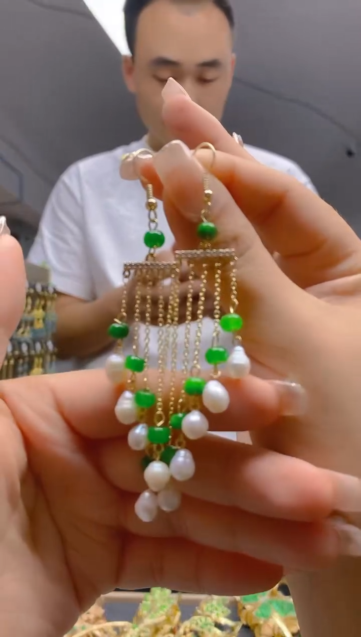 【闪购商品】翡翠耳饰合金187翡翠耳钩