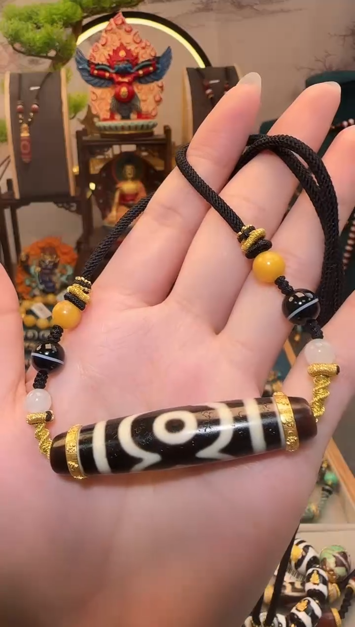 【闪购商品】玛瑙吊坠18K金镶嵌吊坠