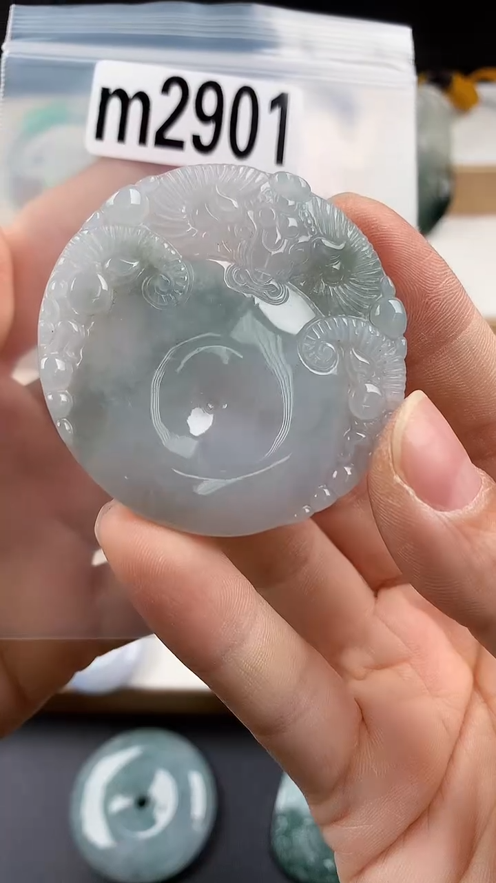 颈饰未镶嵌翡翠天然翡翠吊坠挂件