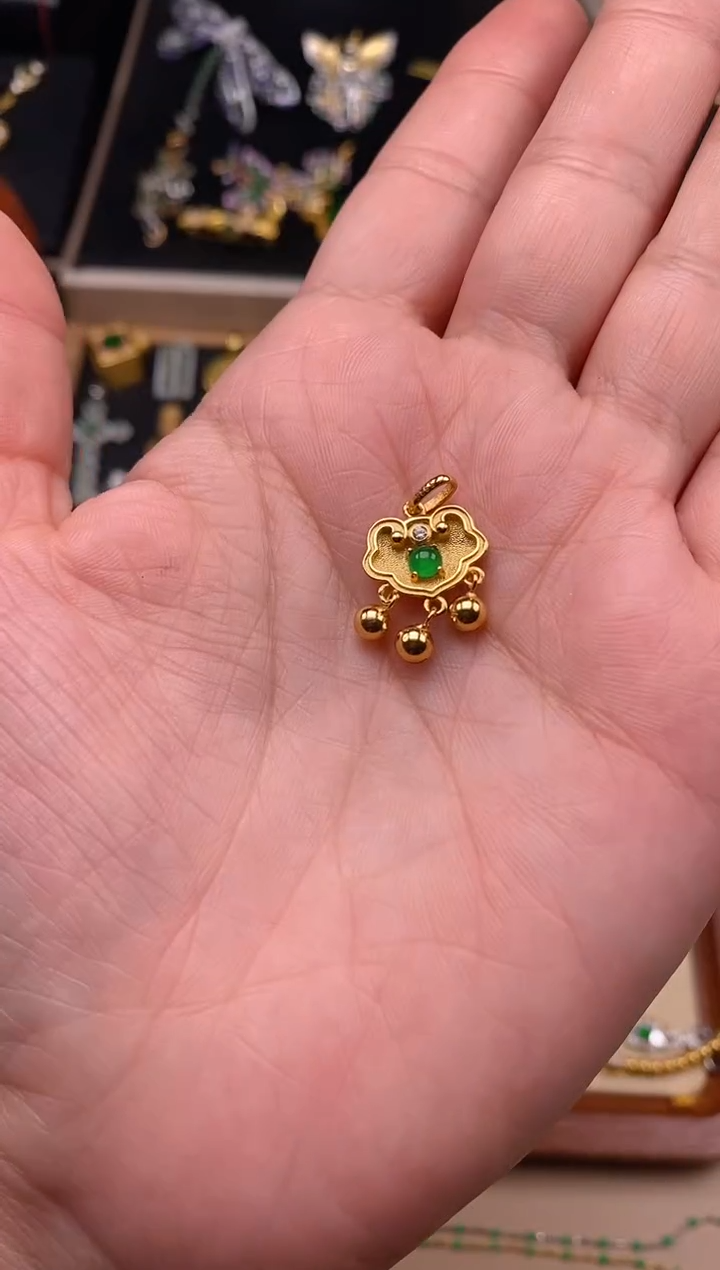 【闪购商品】翡翠颈饰银S925镶嵌如意