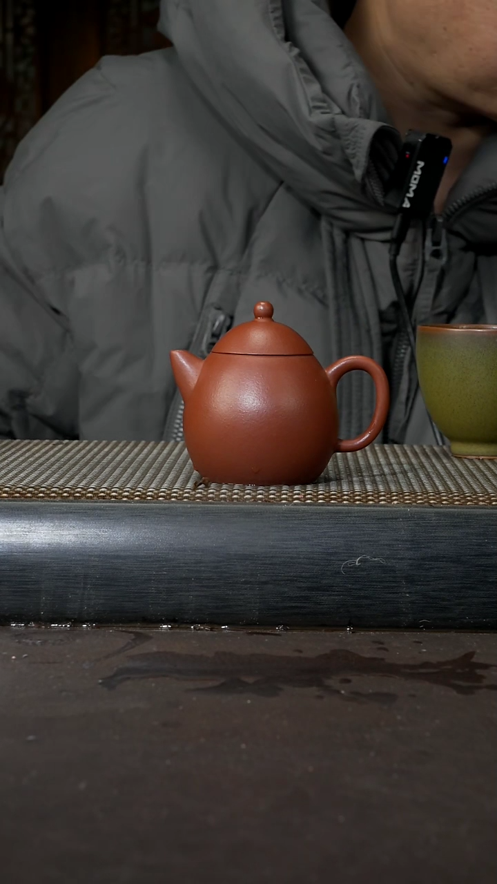 【闪购商品】紫砂茶壶朱泥 龙蛋120cc 069