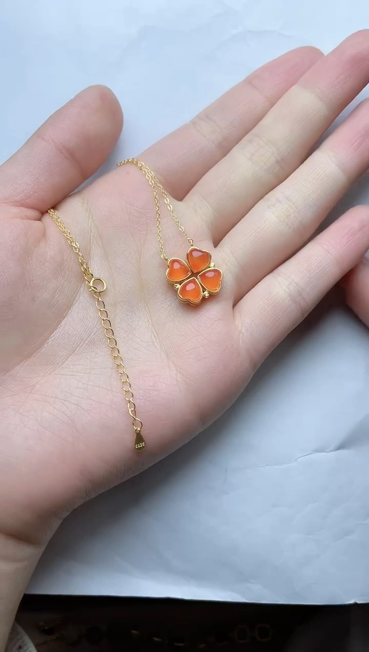 【闪购商品】南红玛瑙颈饰银S925镶嵌四叶草kk