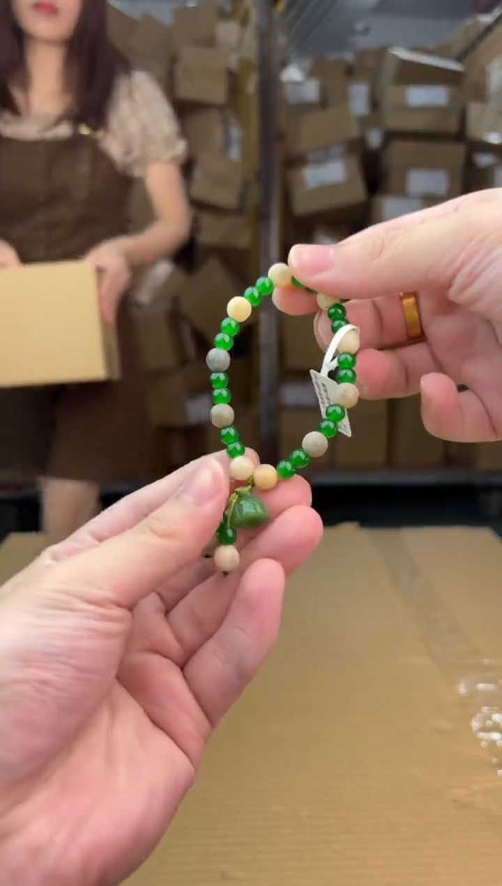 禧一文玩木作类材质手串无礼盒