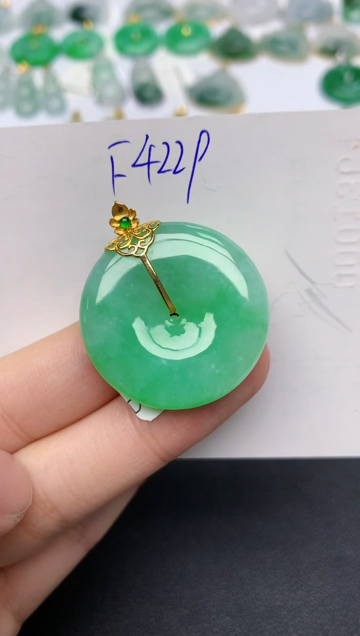 颈饰18K金镶嵌翡翠天然缅甸A货翡翠百元以上9元证书费自理