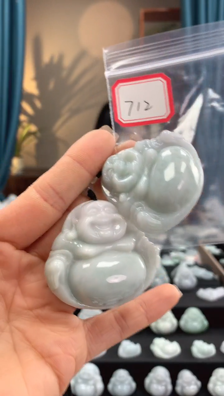 翡翠未镶嵌颈饰佛公712 多样性发一件