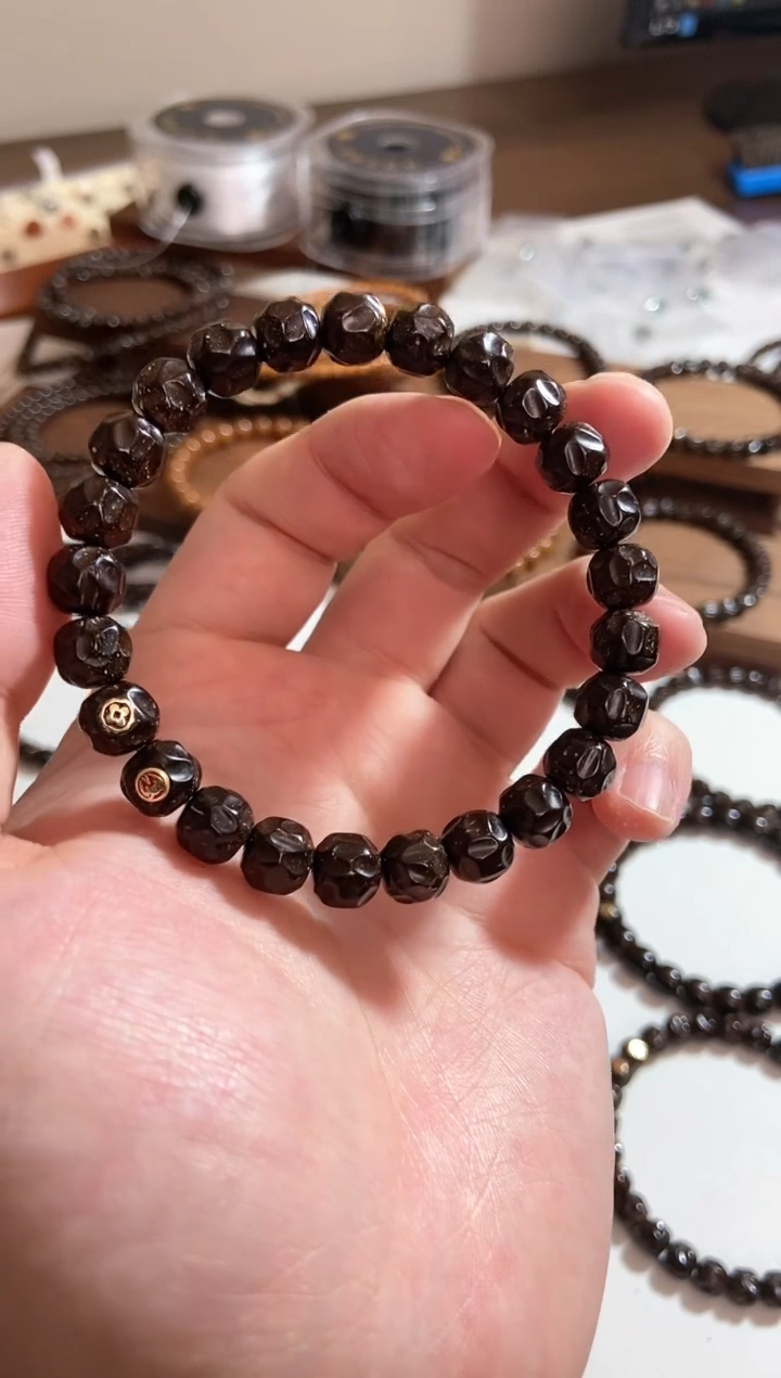 【闪购商品】椰蒂手串珍藏款8.7无相原生态椰蒂手串