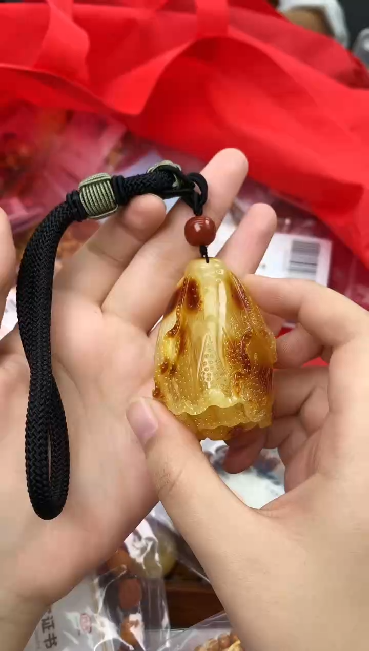 【闪购商品】琥珀珠宝奇石未镶嵌68