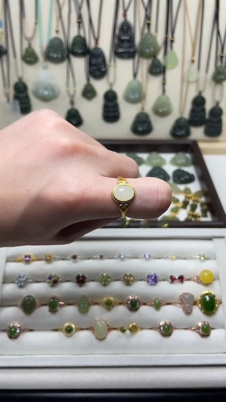 银S925镶嵌戒指和田玉银S925镶嵌 戒指 和田玉