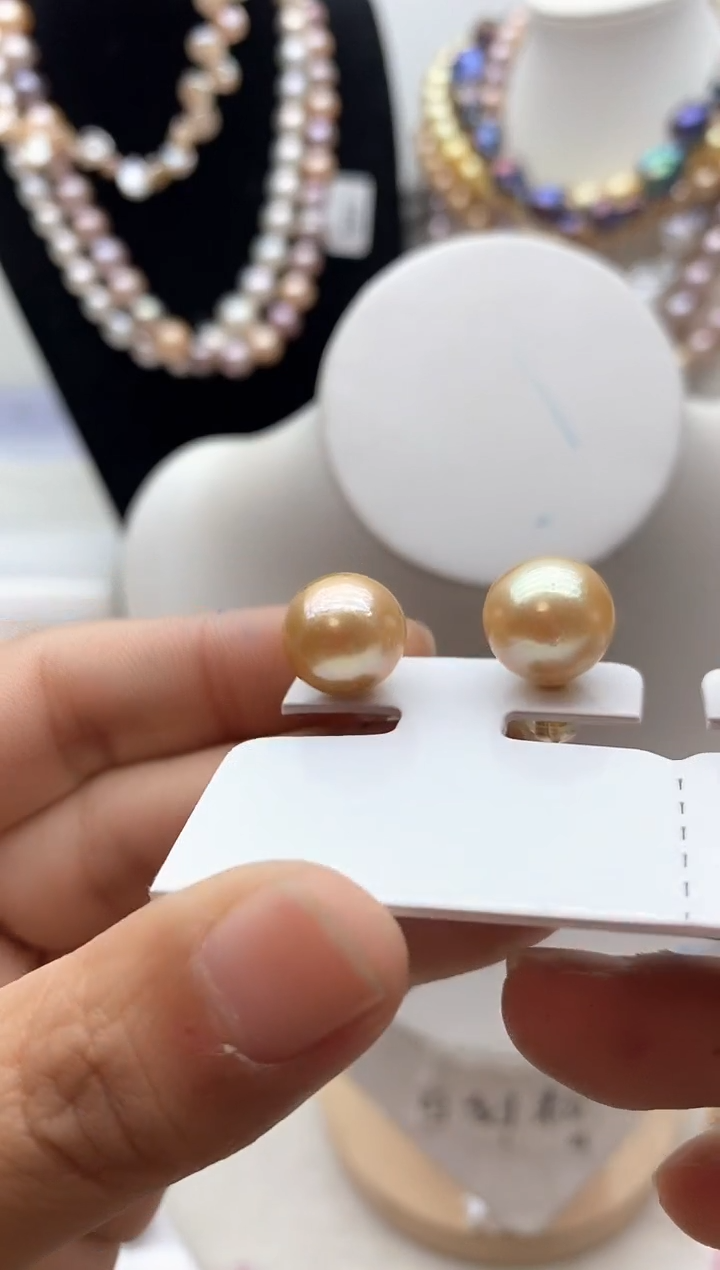 【闪购商品】淡水珍珠颈饰钛钢87