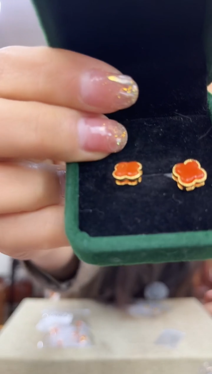 【闪购商品】木0882宝山南宏耳钉木木木木